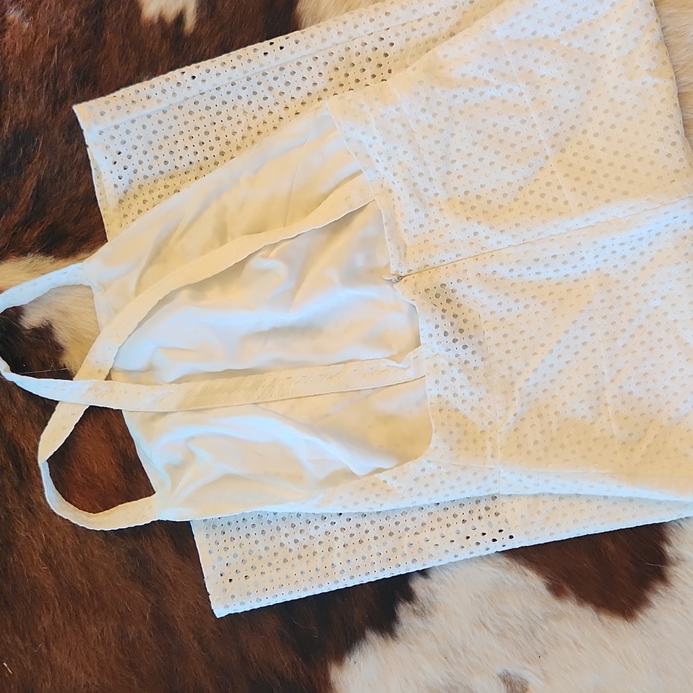 Line & Dot Spring Life Apron Dress - Picture 3 of 4
